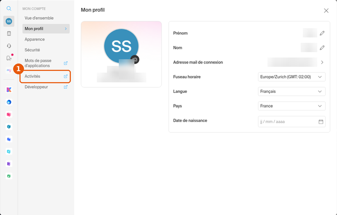 Mon compte › Mon profil : entrée Activités encadrée (1) dans le menu de gauche, nom, adresse et photo floutés