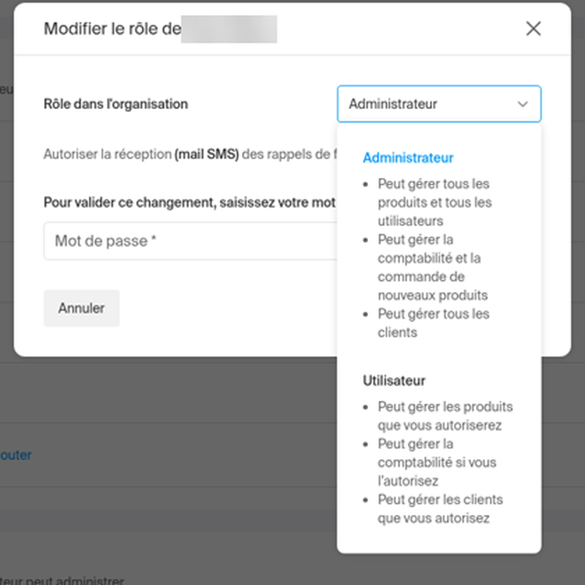 Fenêtre Modifier le rôle : liste des rôles Administrateur et Utilisateur avec leurs descriptions